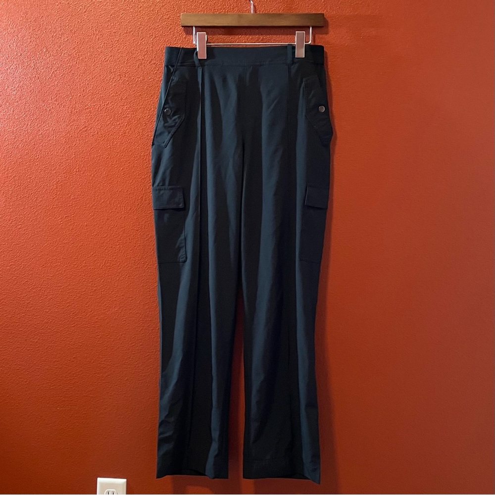 Athleta Women’s Vienna‎ Cargo Black Outdoor Multi Pocket Gorpcore Jogger Pants